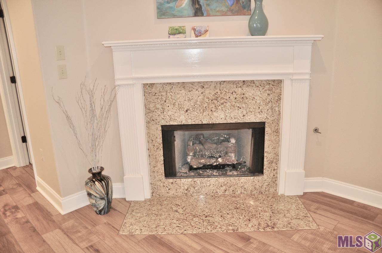 18639 Perkins Road, Unit 2 Prairieville, LA 70769 - Photo 4 of 20 Gallery Image 4