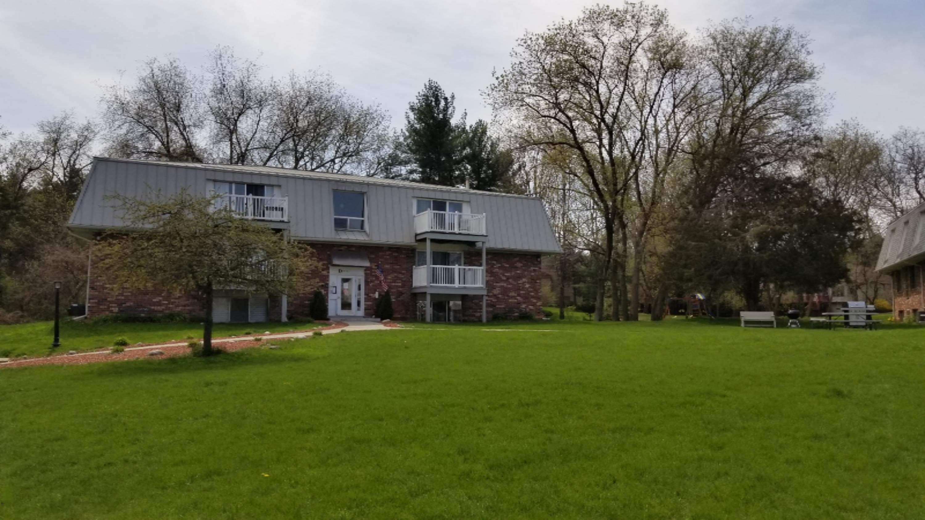 6716 Cascade Road Southeast, Unit 12 Grand Rapids, MI 49546 - Photo 1 of 40 1
