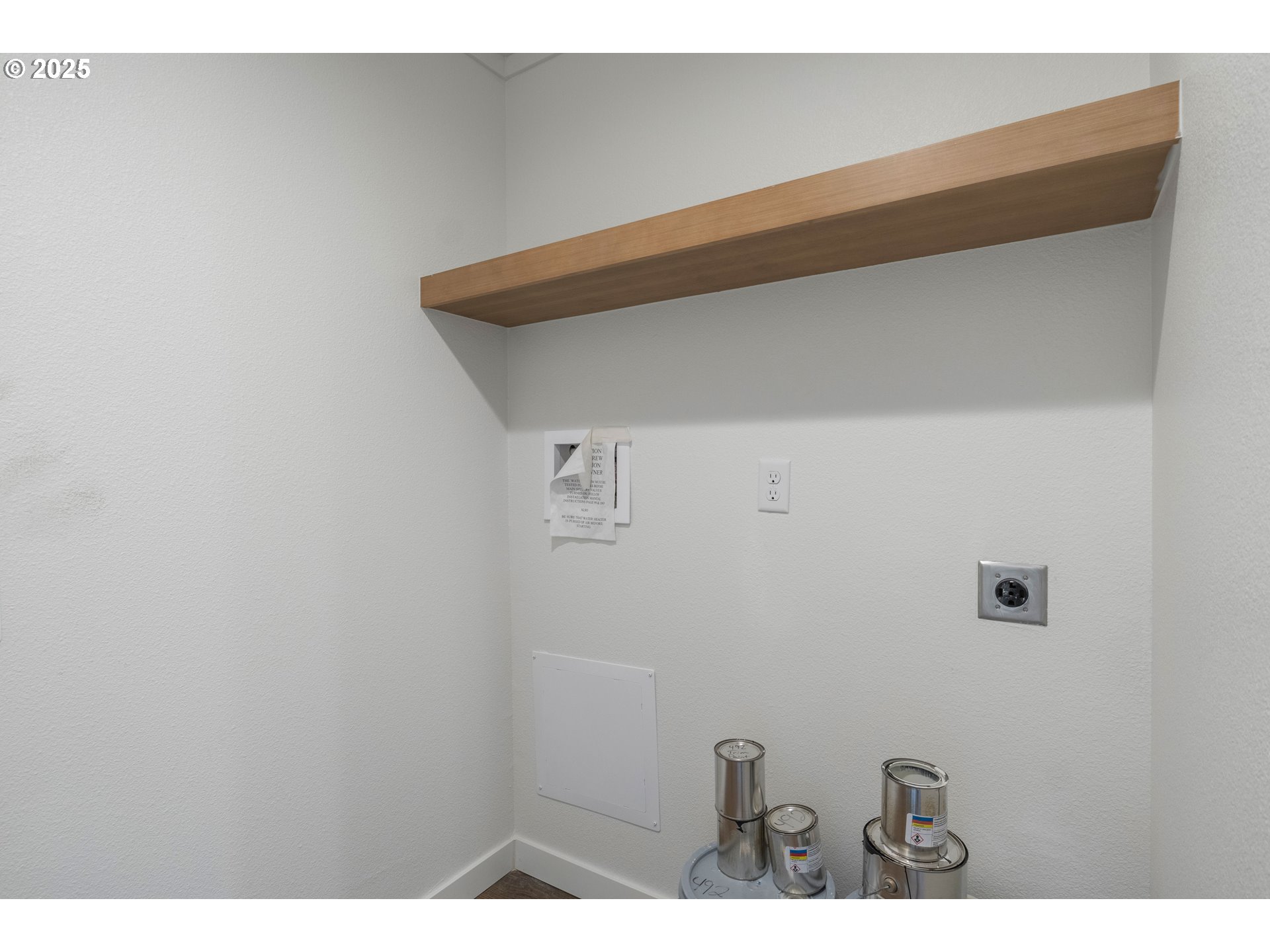 631 East Ellendale Avenue, Unit 206 Dallas, OR 97338 - Photo 18 of 30 a view of wooden floor