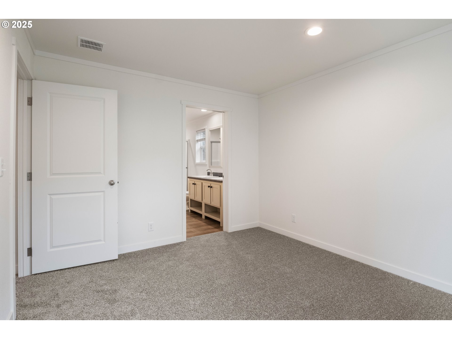 631 East Ellendale Avenue, Unit 206 Dallas, OR 97338 - Photo 25 of 30 a view of empty room