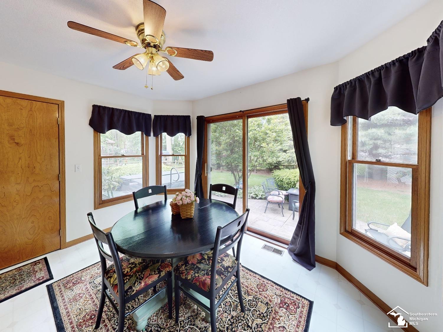 6757 Lockmill Road Temperance, MI 48182 - Photo 24 of 57