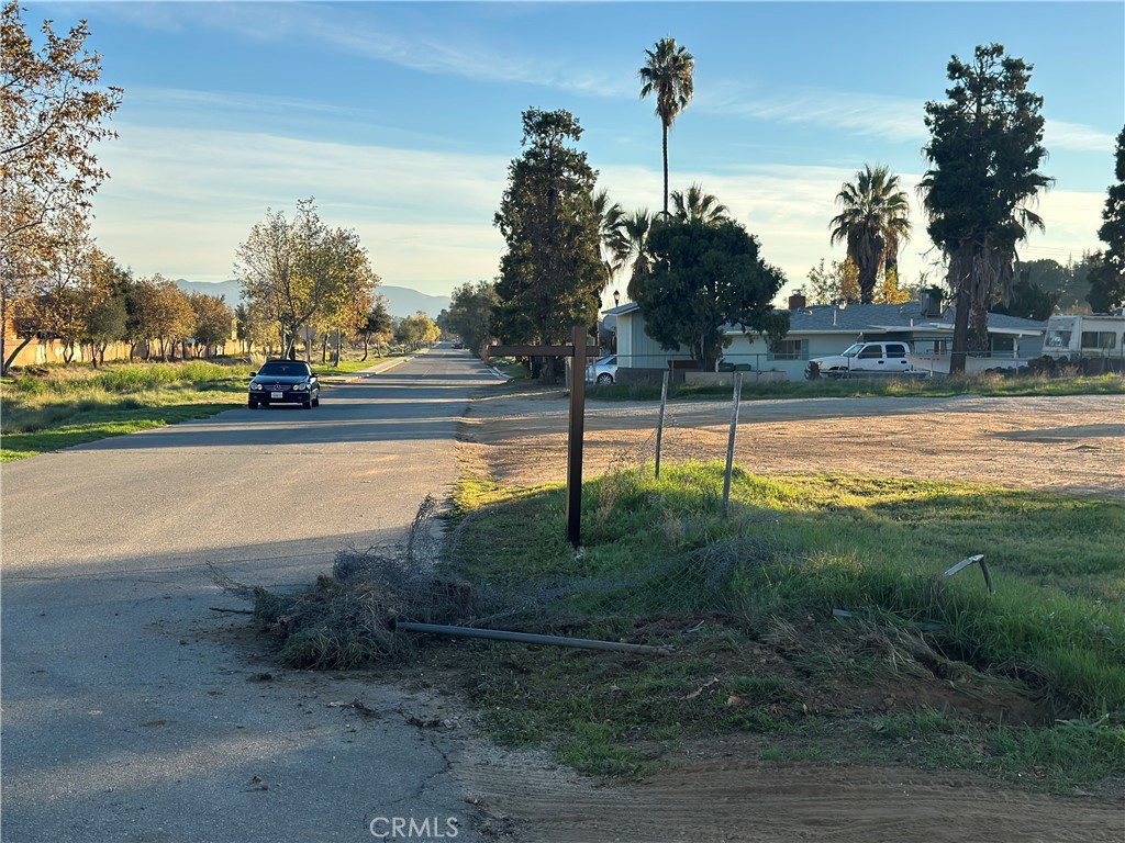 1 Cherry Beaumont, CA 92223 - Photo 8 of 14