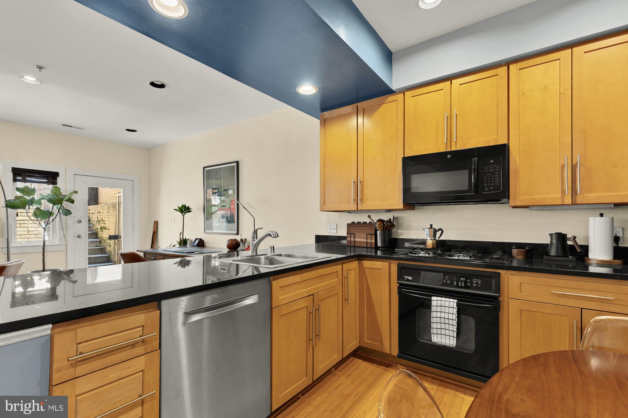 2363 Champlain Street Northwest, Unit 3 Washington, DC 20009 - Photo 13 of 36