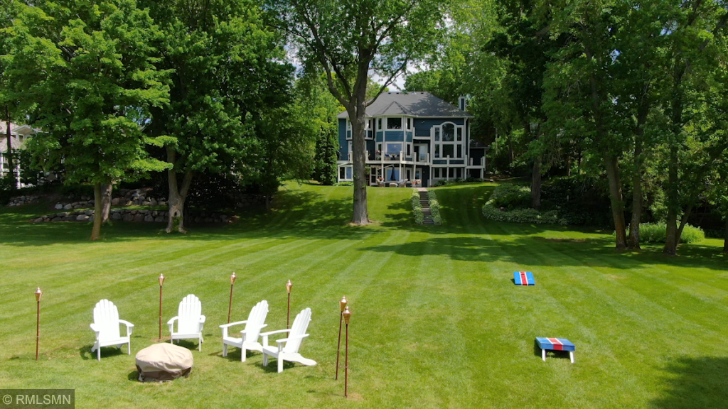 2795 Casco Point Road Orono, MN 55391 - Photo 2 of 32