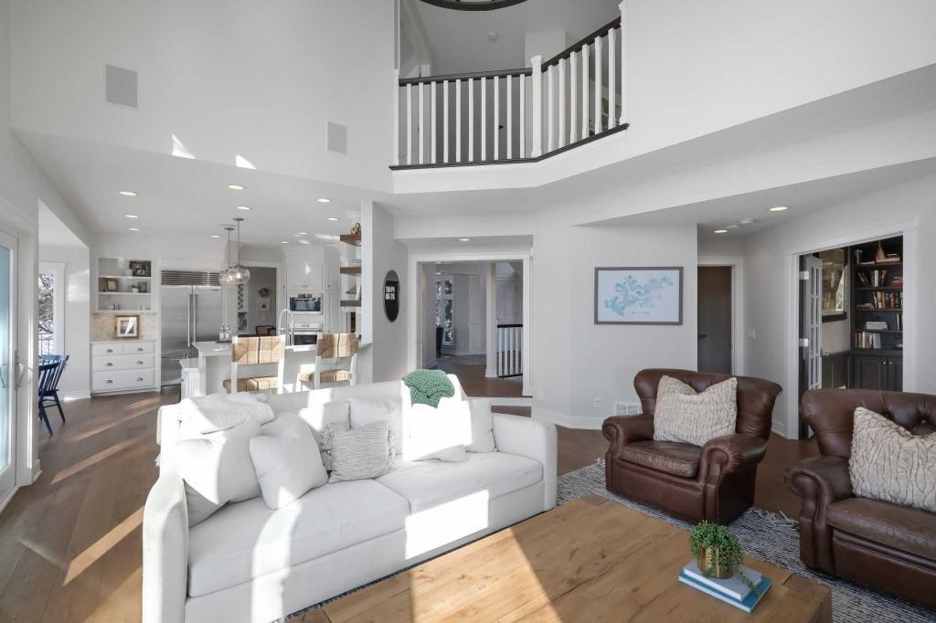 2795 Casco Point Road Orono, MN 55391 - Photo 10 of 32