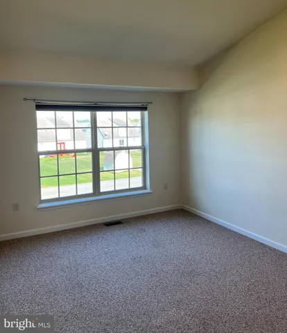 $1,800 | 2037 Powell Drive, Chambersburg, PA 17201