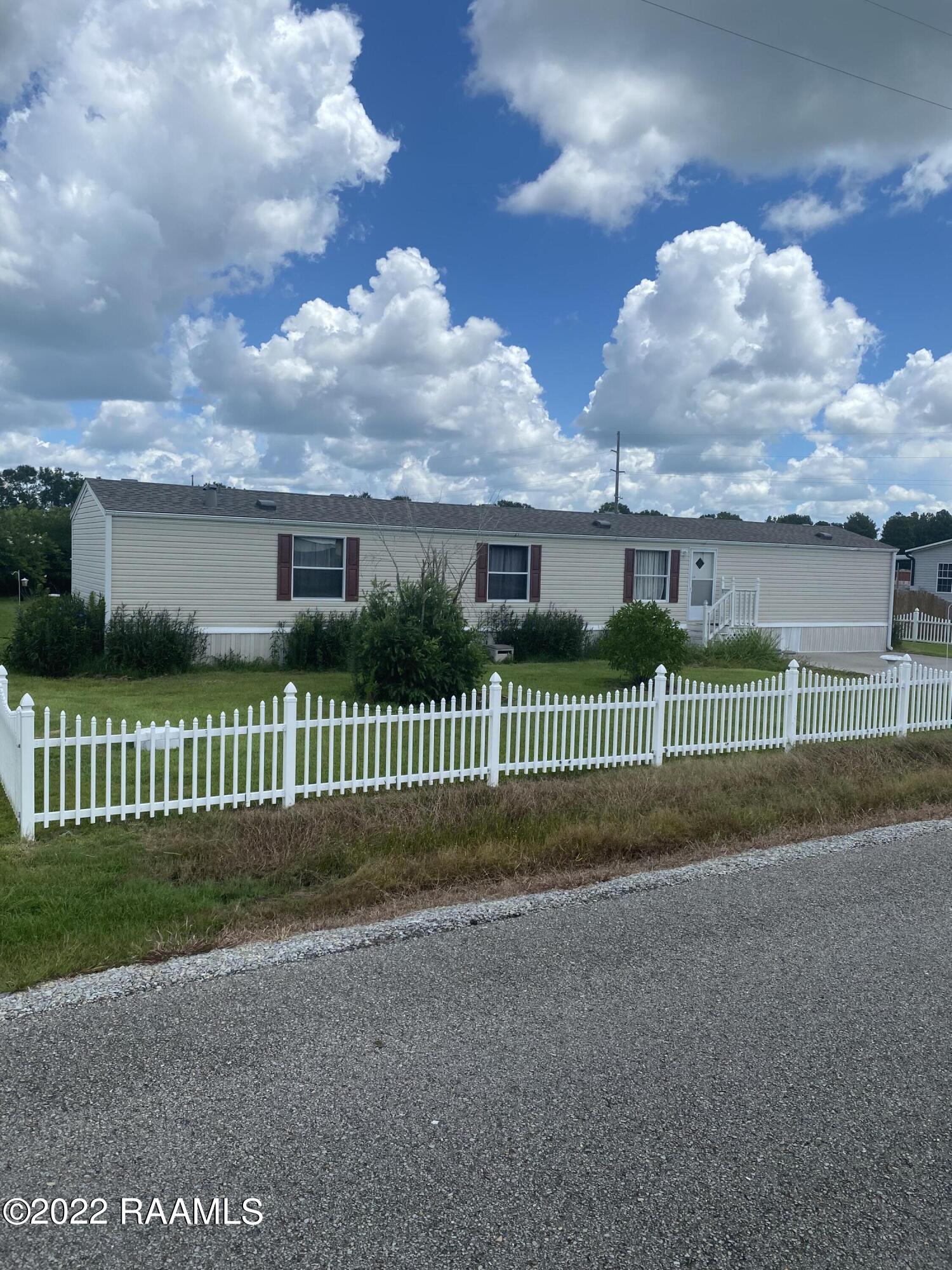 1027 Maurice Huval Road Broussard, LA 70518 - Photo 2 of 15 7F77886E-8648-47A9-8A04-62324DD43304