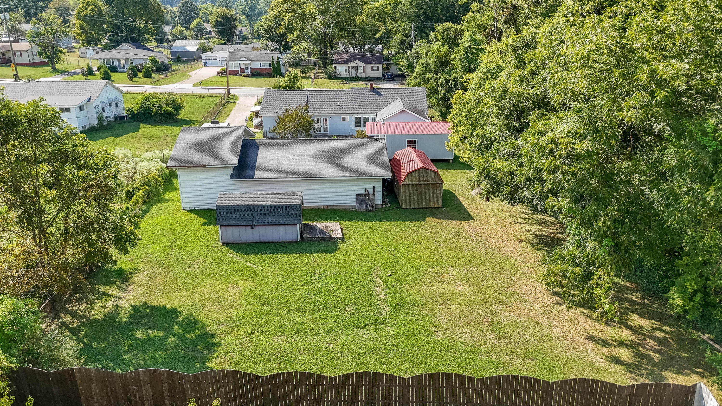 528 Browns Ferry Road Chattanooga, TN 37419 - Photo 55 of 60 528 Browns Ferry Rd-56