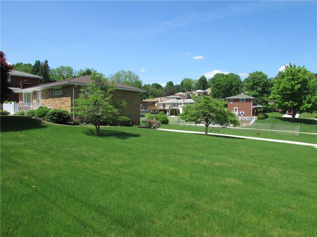 255 Rock Run Road Elizabeth, PA 15037 - Photo 5 of 25 Large corner lot