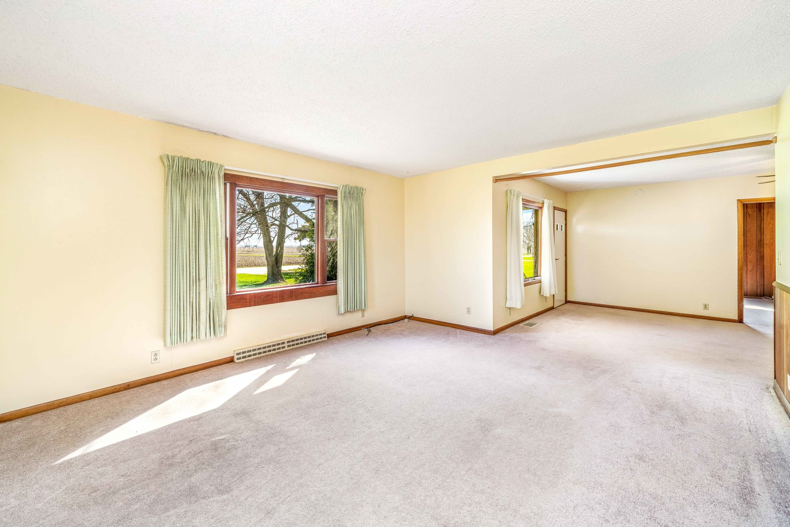 1139 Base Line Road Kirkland, IL 60146 - Photo 20 of 30