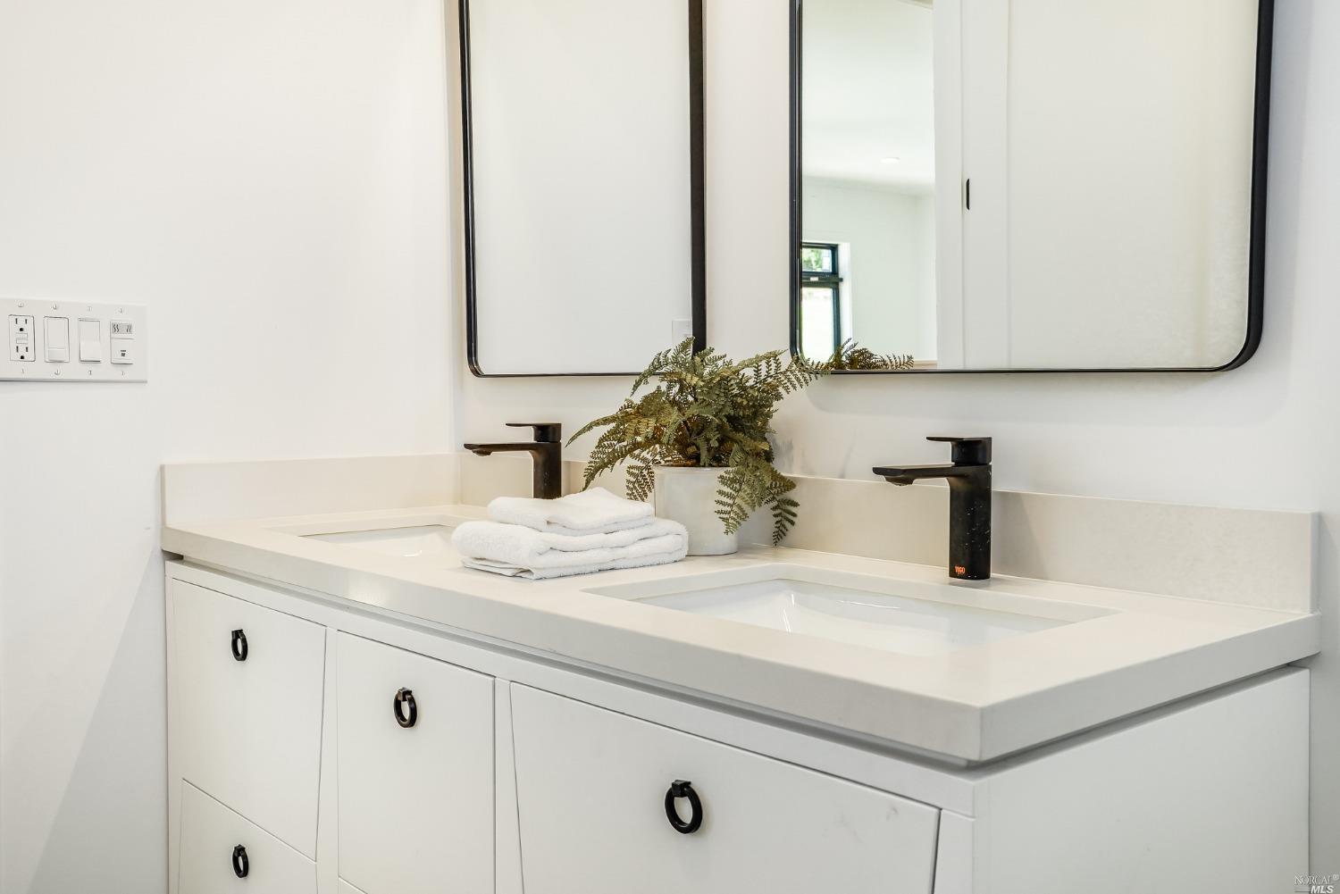 3745 Cross Creek Road Santa Rosa, CA 95403 - Photo 24 of 50 Gallery Image 24