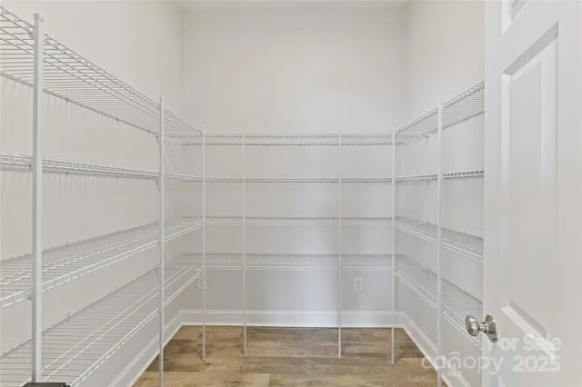 $925,000 | 4980 Kiser Island Road, Terrell, NC 28682