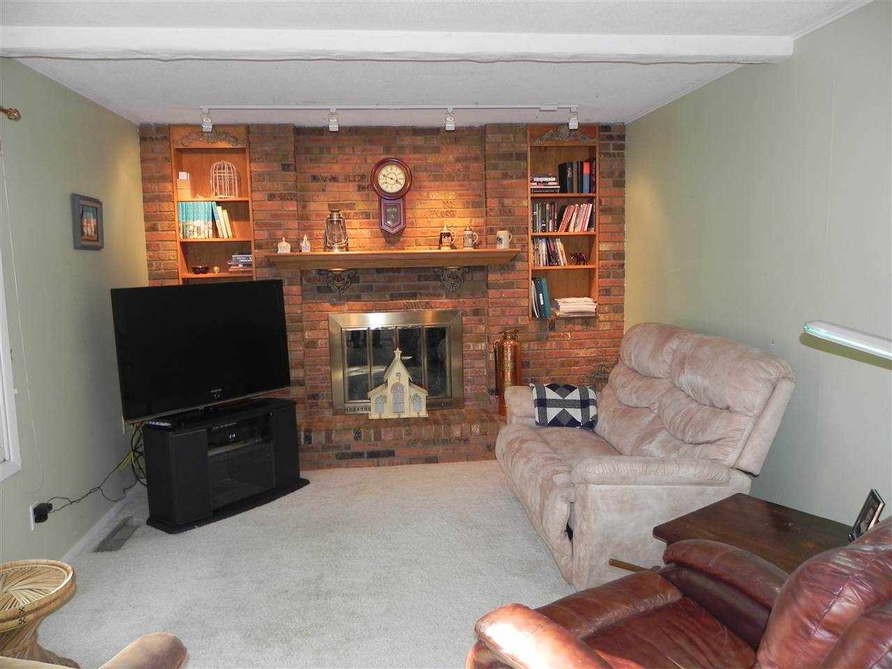 941 West Gump Road Fort Wayne, IN 46845 - Photo 14 of 20 Gallery Image 14
