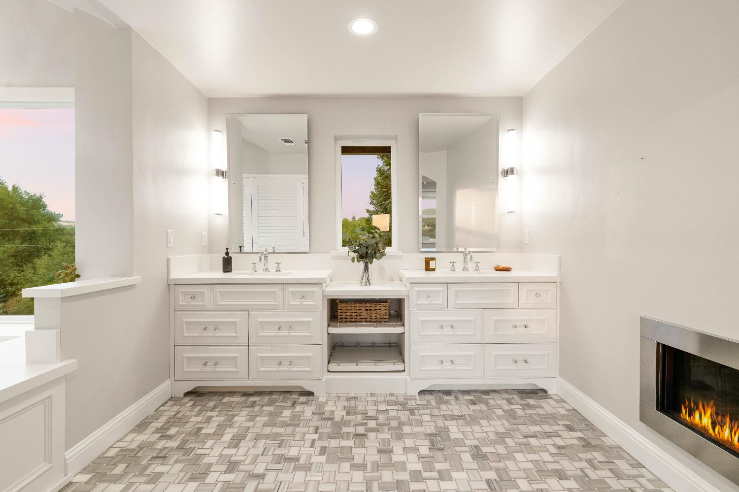 7380 Ridge Road Newcastle, CA 95658 - Photo 49 of 89 a bathroom with a sink vanity granite and a mirror