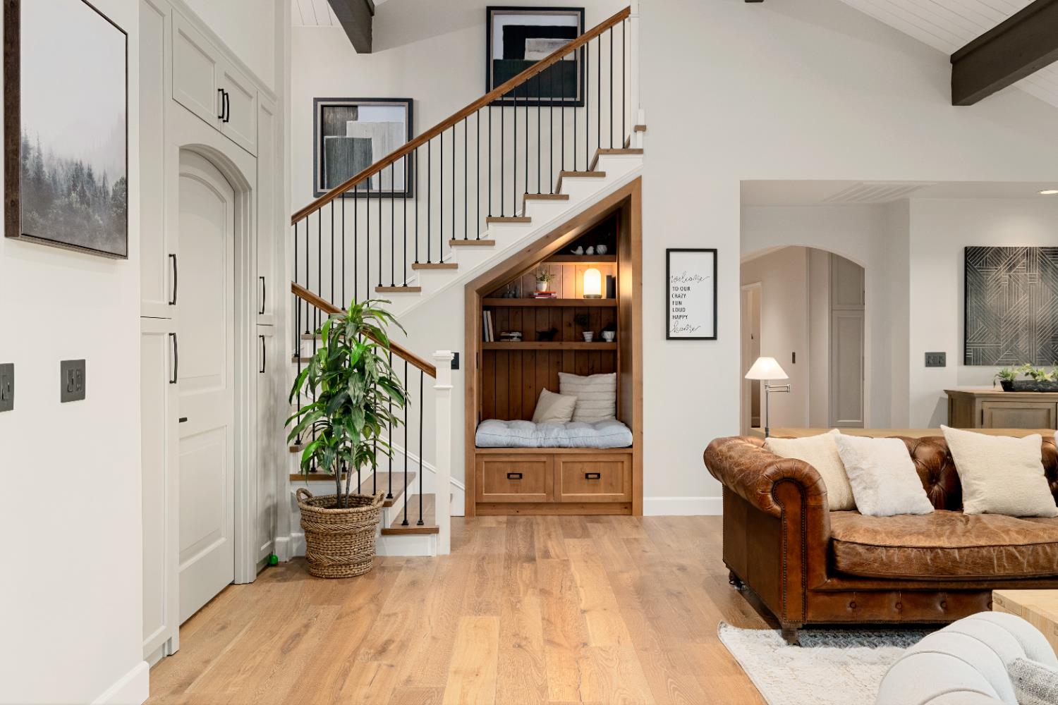 7380 Ridge Road Newcastle, CA 95658 - Photo 7 of 89 a living room with furniture and a potted plant