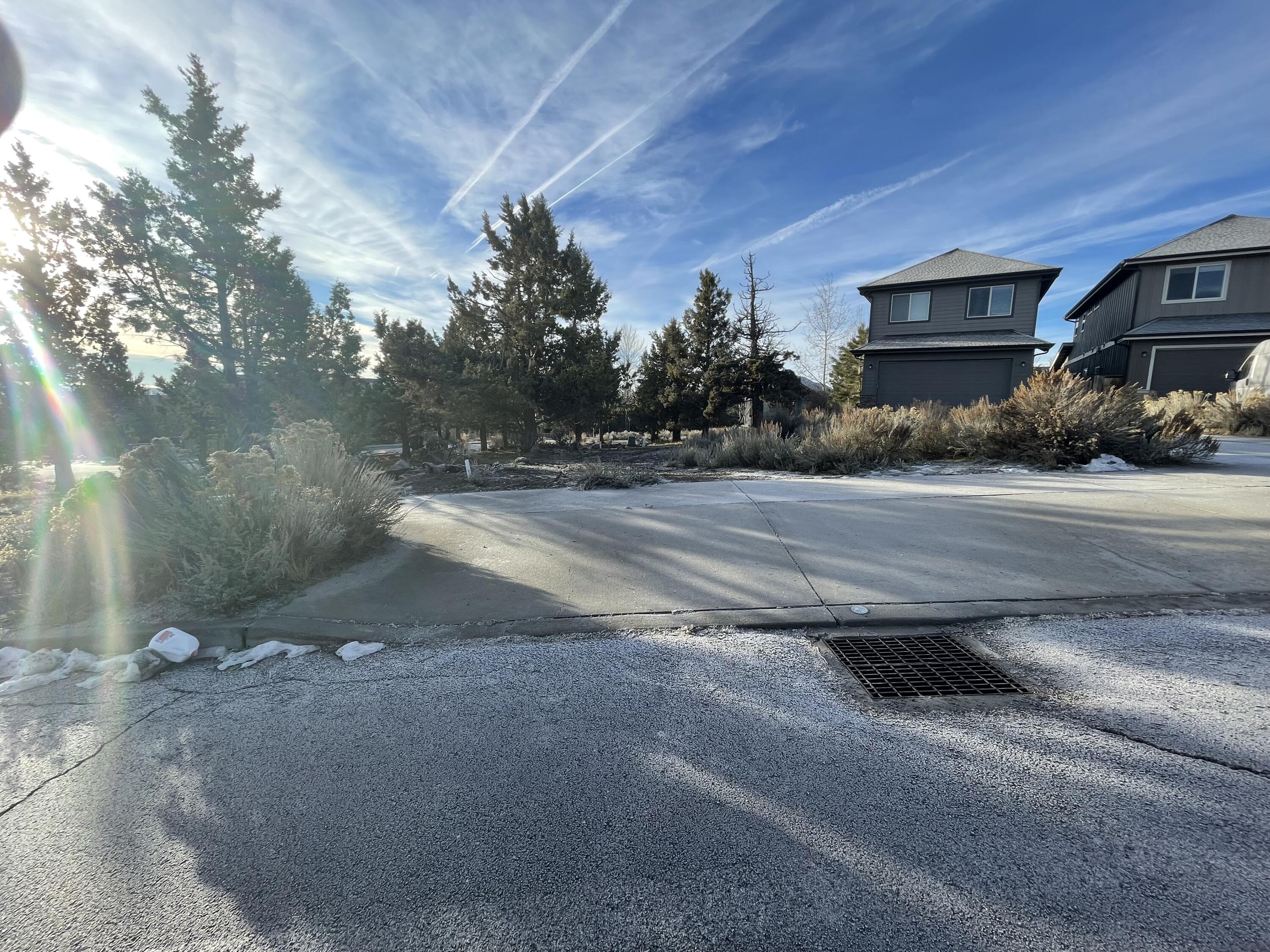 2488 Northwest Awbrey Road Bend, OR 97703 - Photo 3 of 12 Apron installed
