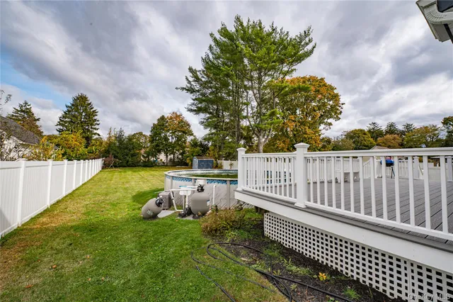 $725,000 | 30 Fairway Avenue, Riverhead, NY 11901