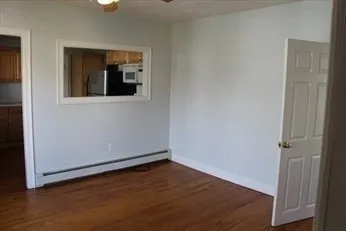 an empty room and a gallery