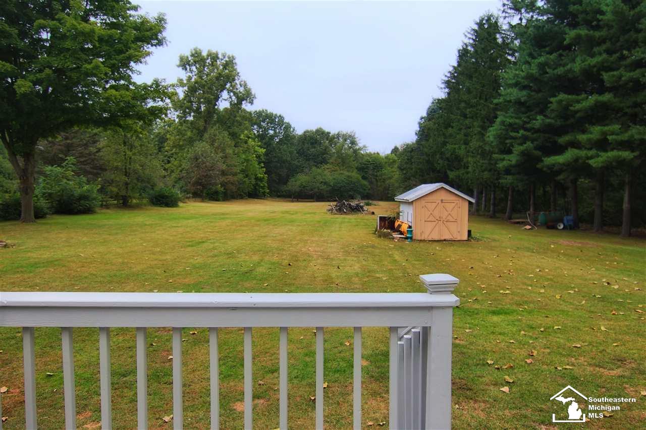 2648 Consear Road Lambertville, MI 48144 - Photo 11 of 42 31360248-11.JPG