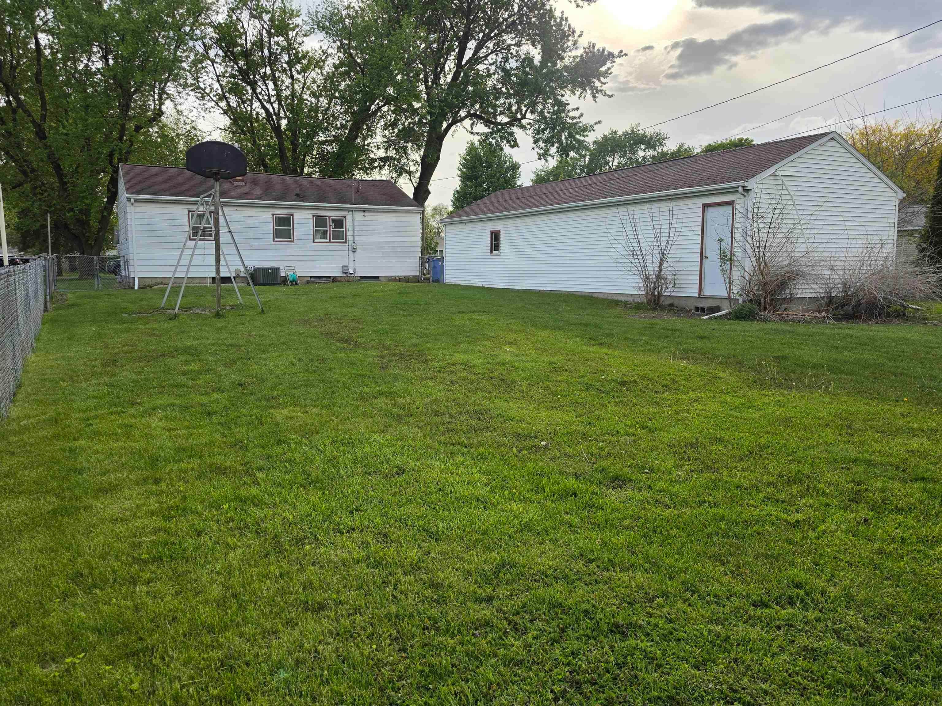 410 3rd Street Waterloo, IA 50702 - Photo 19 of 22 Gallery Image 19