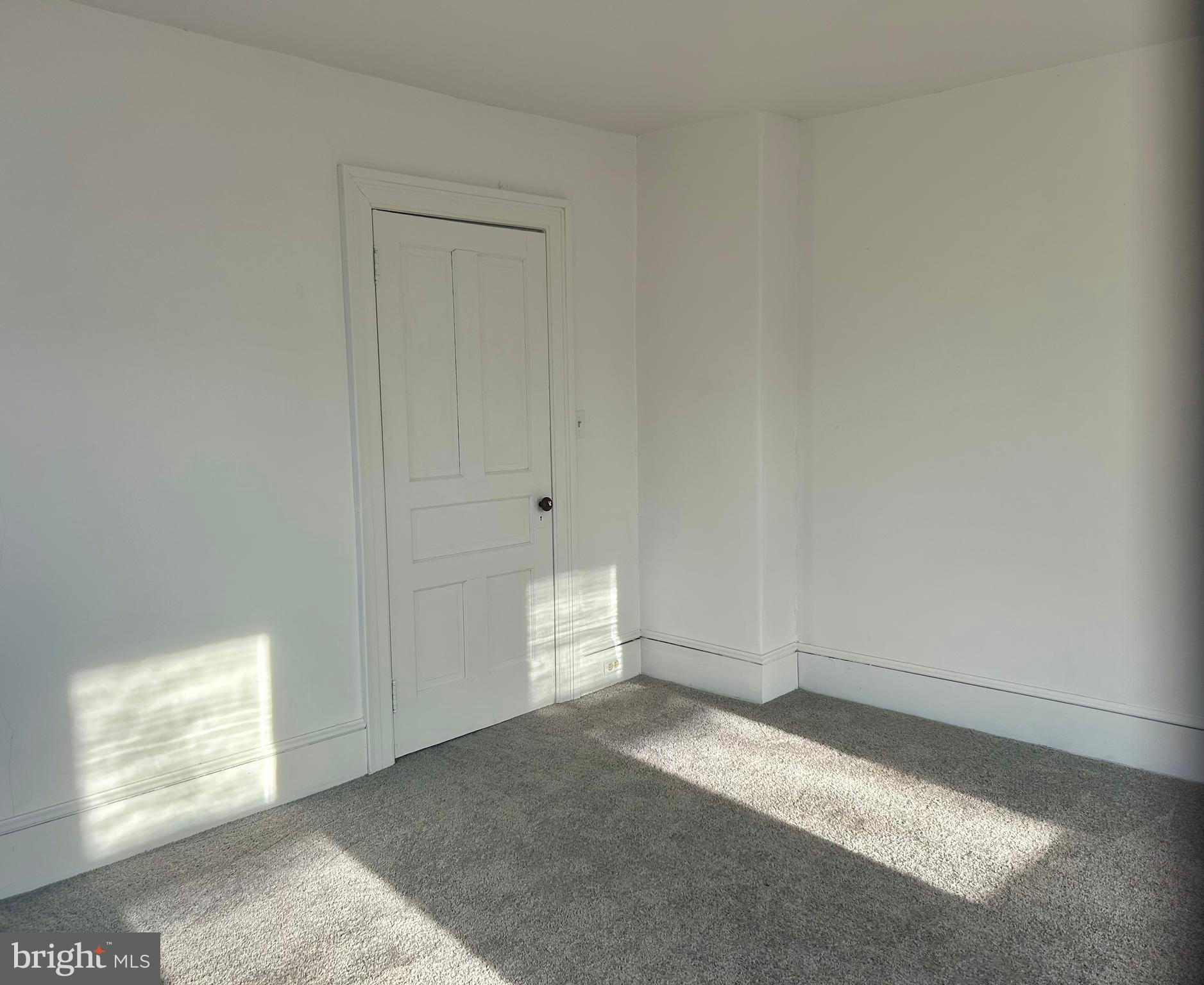 270 Grant Street Salem, NJ 08079 - Photo 12 of 21