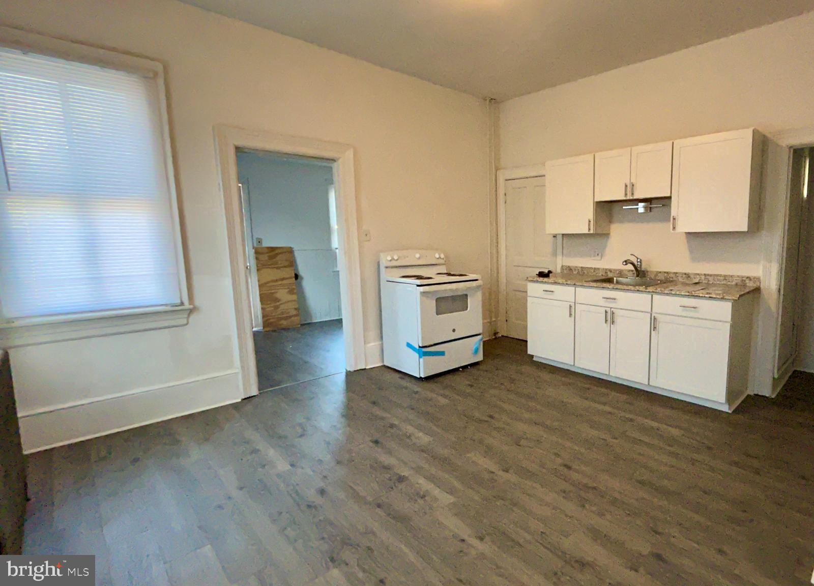 270 Grant Street Salem, NJ 08079 - Photo 7 of 21