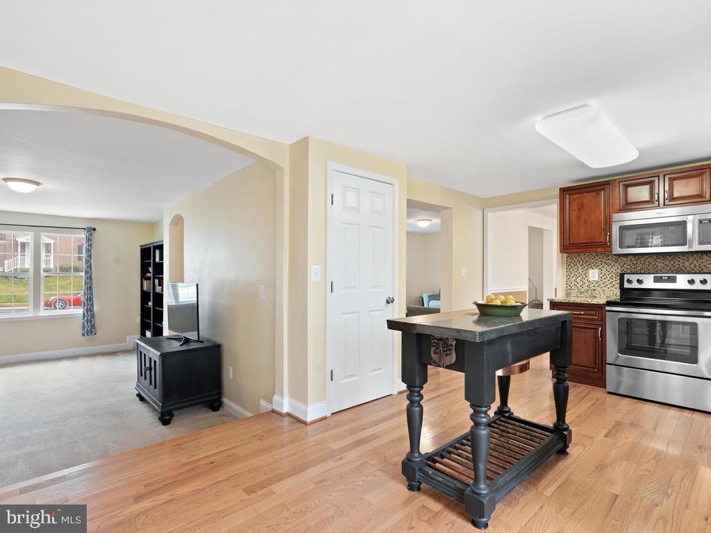 2710 Parallel Path Abingdon, MD 21009 - Photo 15 of 45 Gallery Image 15