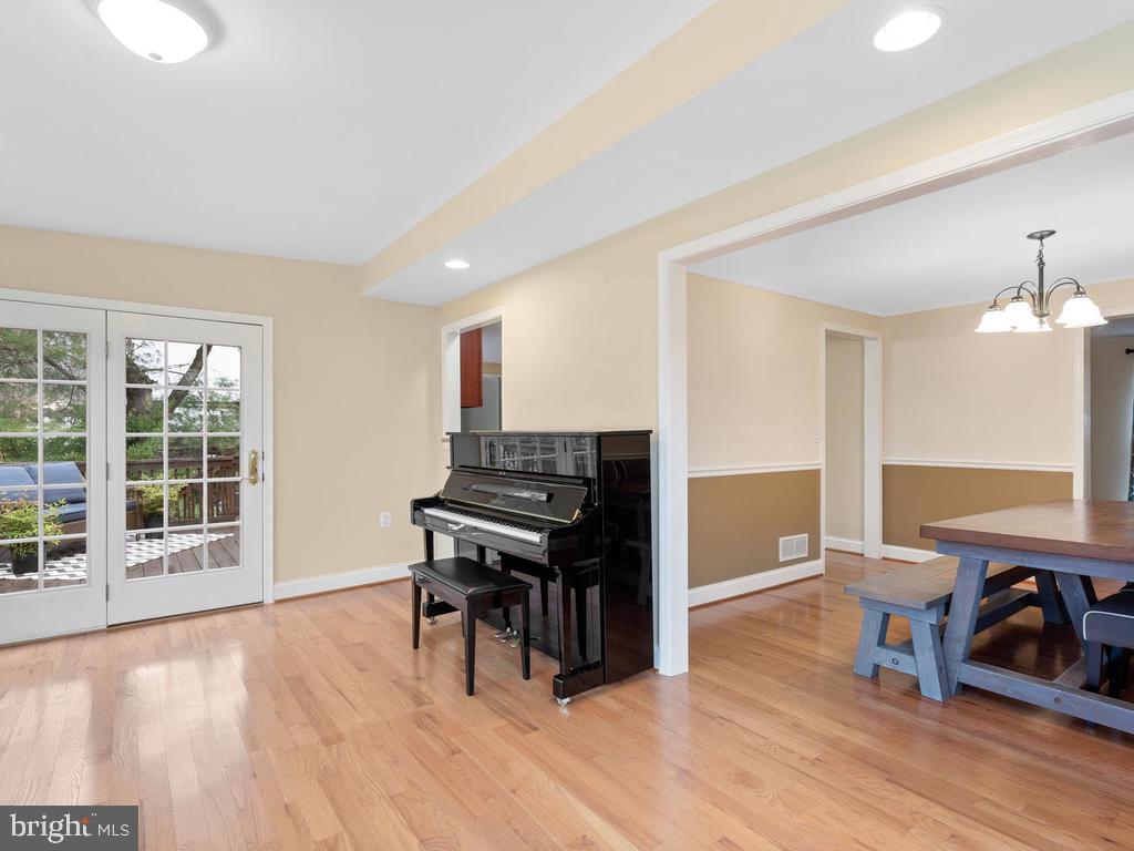 2710 Parallel Path Abingdon, MD 21009 - Photo 19 of 45 Gallery Image 19