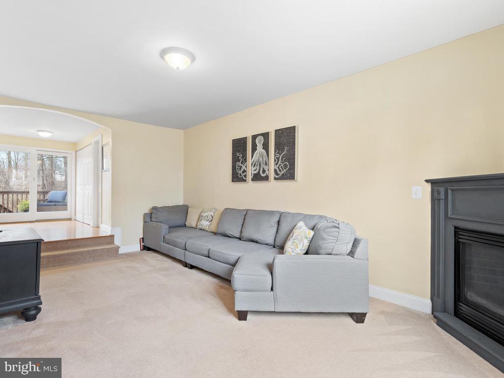 2710 Parallel Path Abingdon, MD 21009 - Photo 10 of 45 Gallery Image 10
