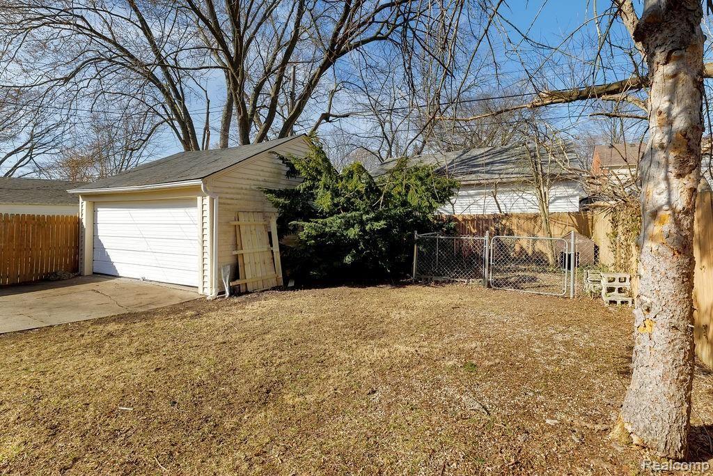 14177 Stahelin Road Detroit, MI 48223 - Photo 26 of 26 GO0A9173.jpg