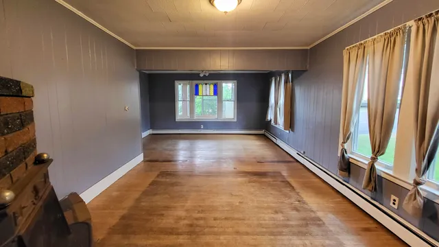 $165,000 | 134 Lincoln Avenue, Rumford, ME 04276