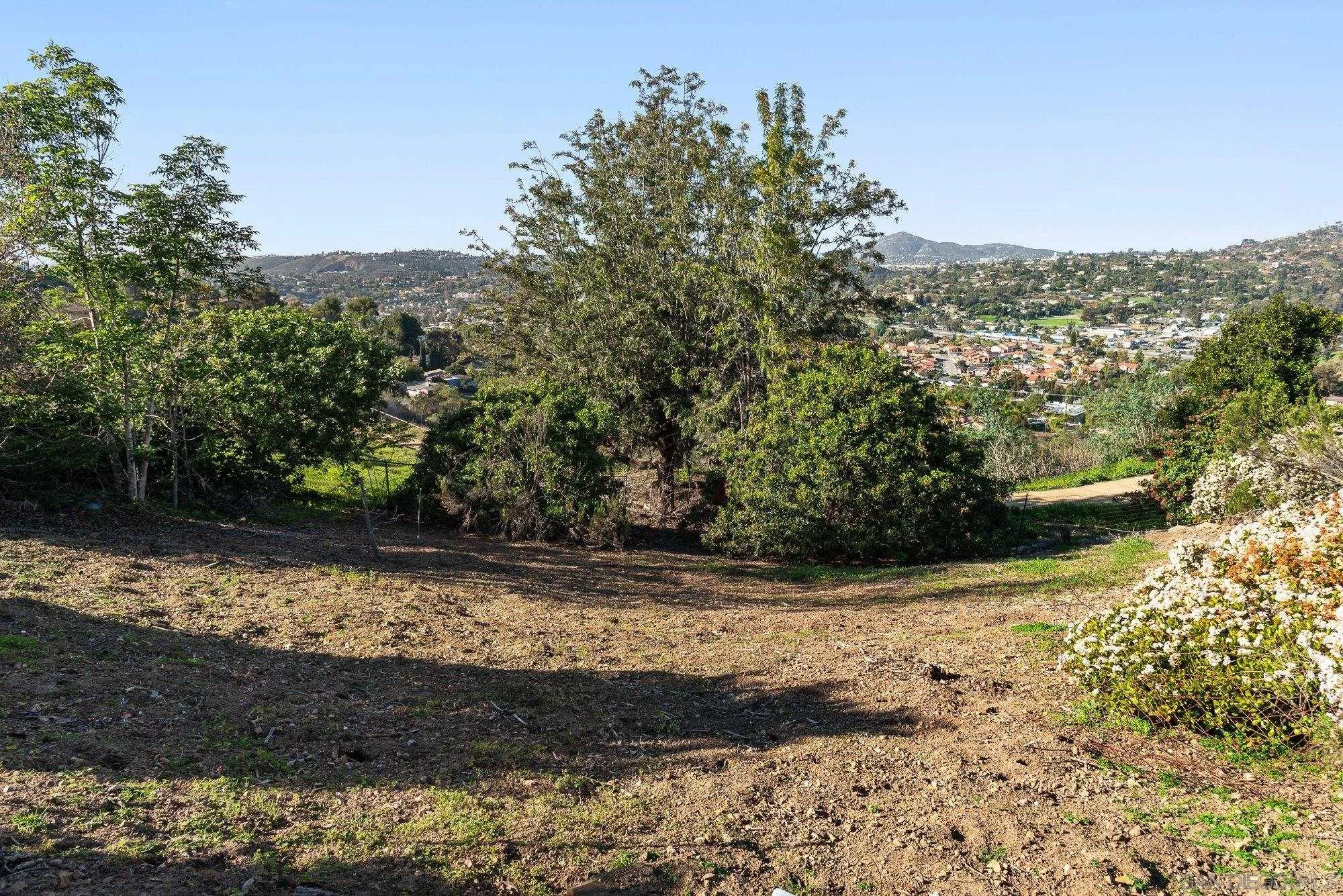 2820 Highlands Boulevard Spring Valley, CA 91977 - Photo 35 of 52