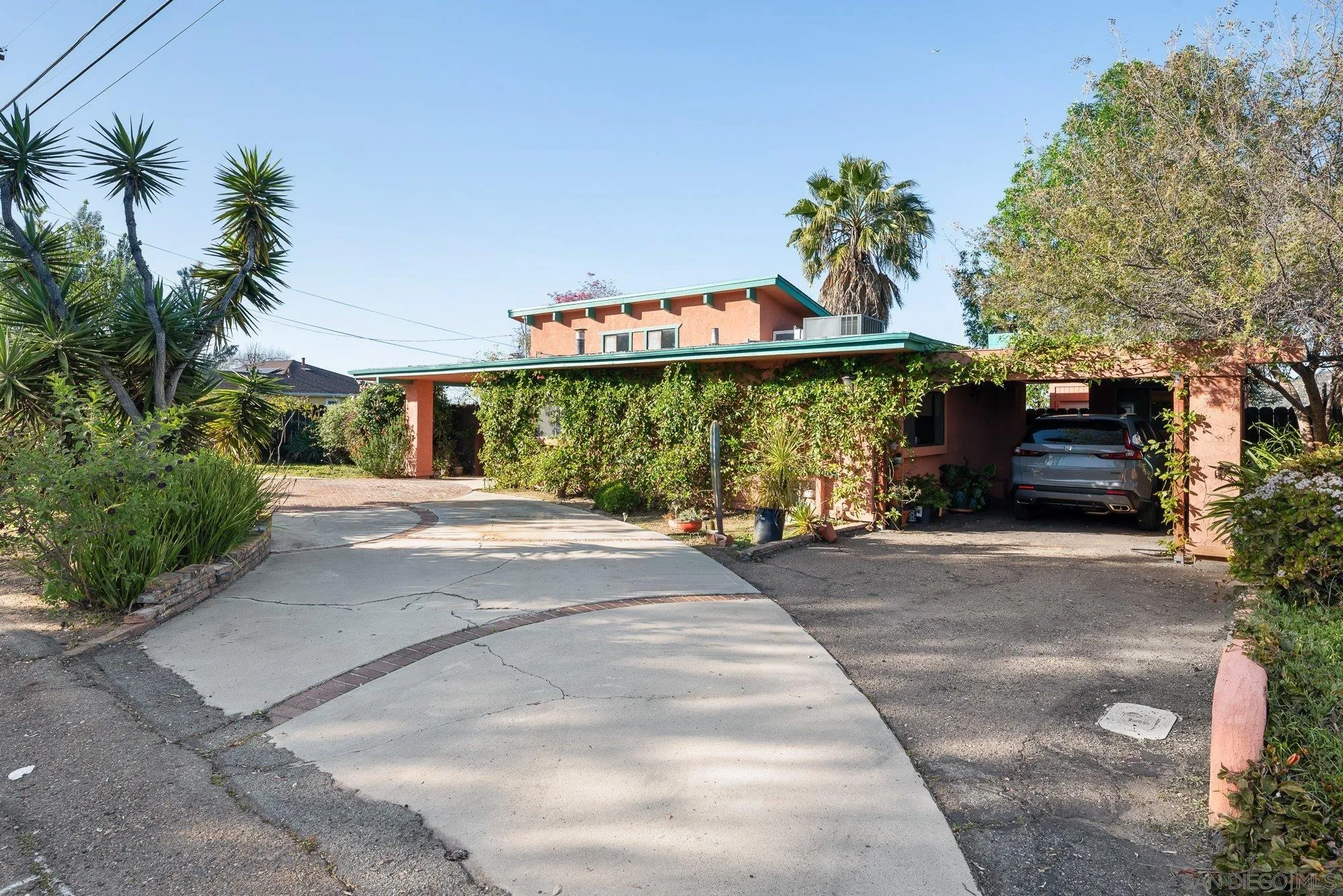 2820 Highlands Boulevard Spring Valley, CA 91977 - Photo 5 of 52