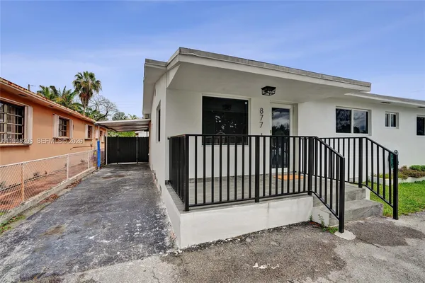 $2,650 | 877 West 33rd Street, Hialeah, FL 33012