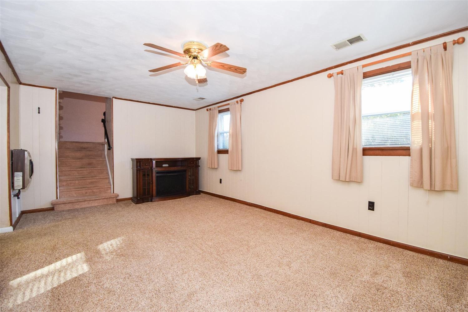 760 Estates Road Southeast Roanoke, VA 24014 - Photo 19 of 30 16-Photo-16