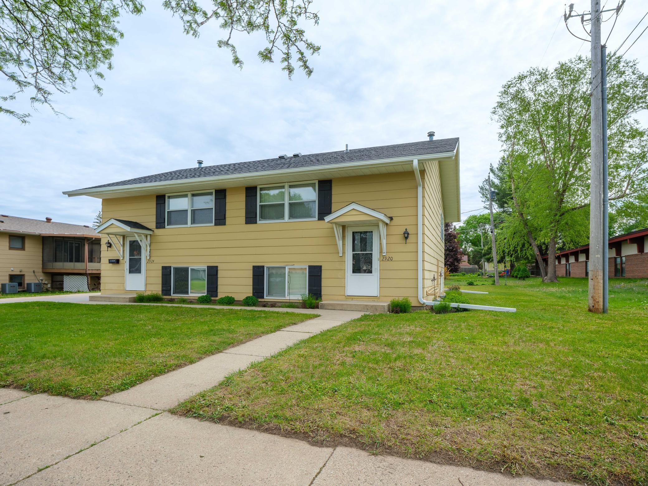 2920 18th Avenue Northwest Rochester, MN 55901 - Photo 2 of 19