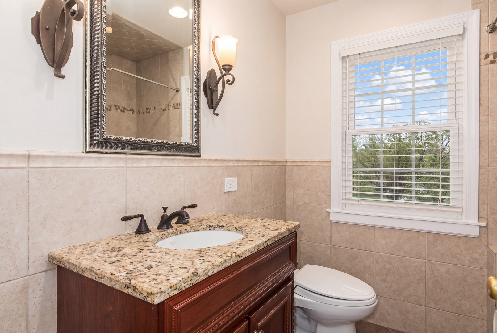 831 South Prospect Avenue Park Ridge, IL 60068 - Photo 17 of 46 Gallery Image 17