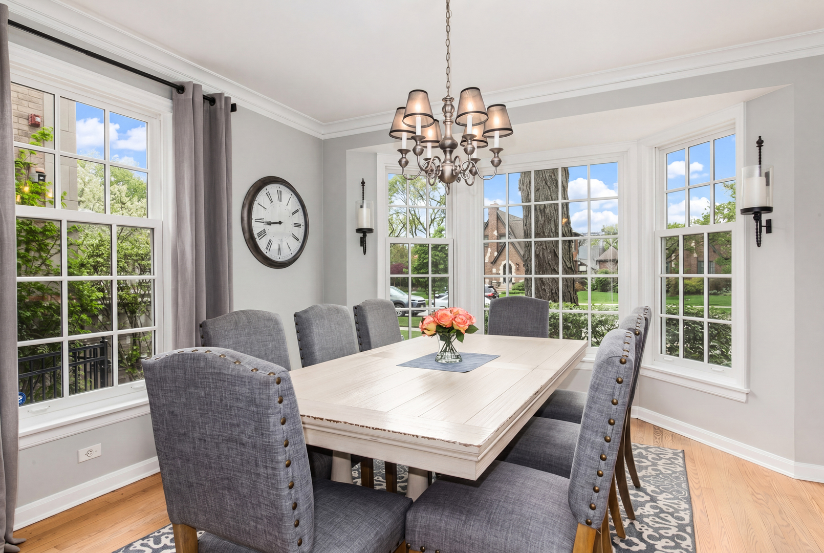 831 South Prospect Avenue Park Ridge, IL 60068 - Photo 7 of 46 Gallery Image 7