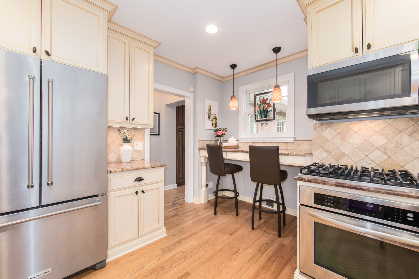 831 South Prospect Avenue Park Ridge, IL 60068 - Photo 9 of 46 Gallery Image 9