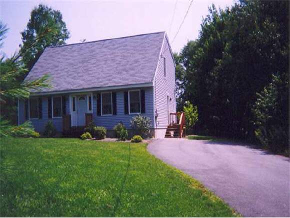80 Hatfield Road Weare, NH 03281 - Photo 1 of 1