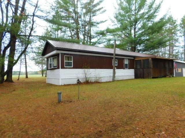 1118 Hall Road Southwest South Boardman, MI 49680 - Photo 8 of 37 1909959-7.JPG