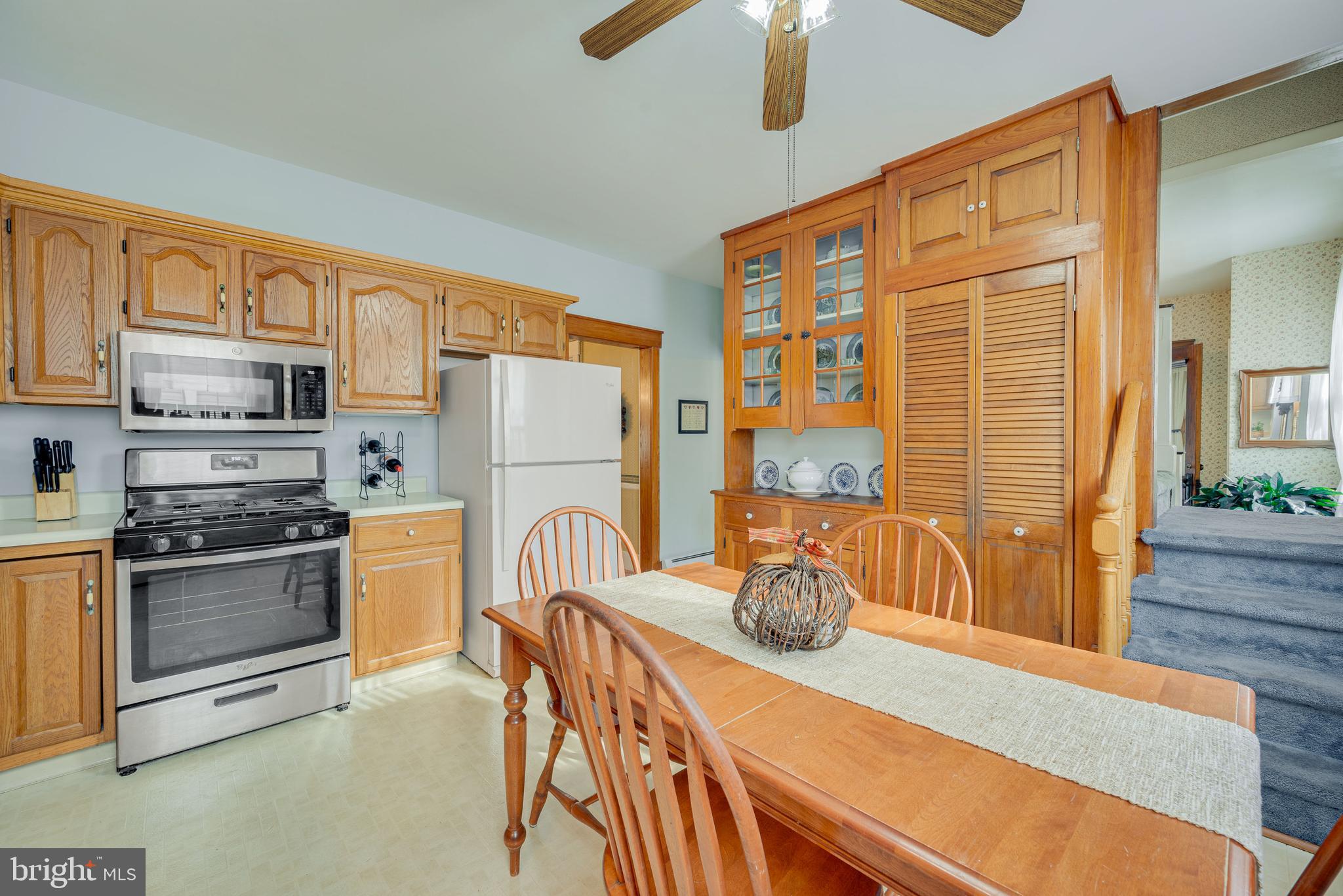 300 Lippincott Avenue Riverside, NJ 08075 - Photo 4 of 27 Kitchen