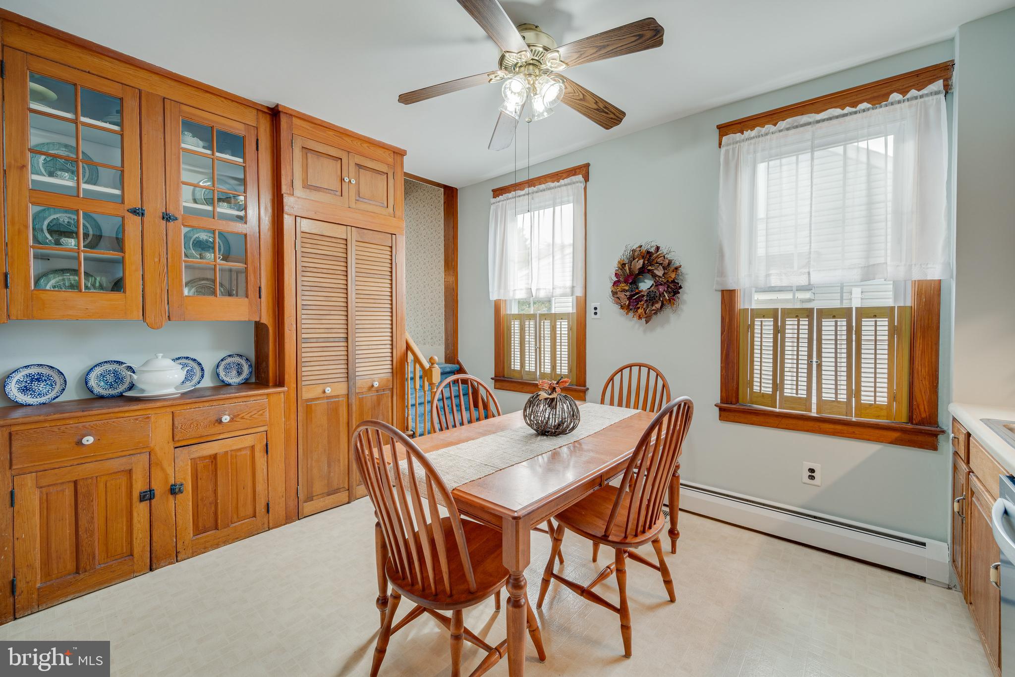 300 Lippincott Avenue Riverside, NJ 08075 - Photo 6 of 27 Kitchen