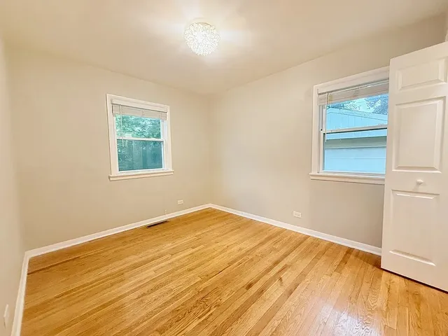 $296,000 | 1121 Olive Road, Homewood, IL 60430