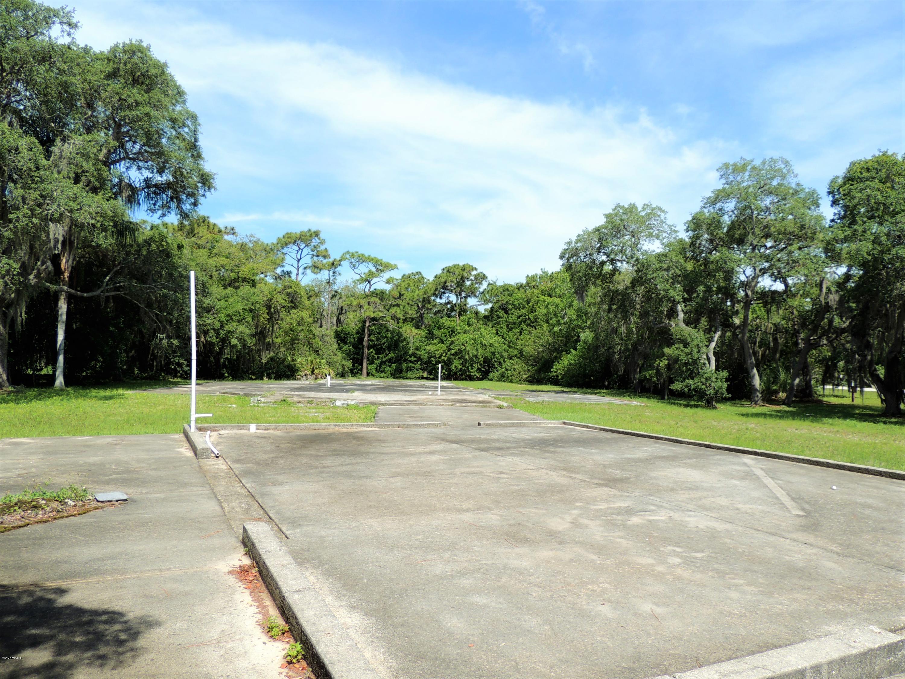 3570 Turtle Mound Road Melbourne, FL 32934 - Photo 13 of 19 a view of a basketball court