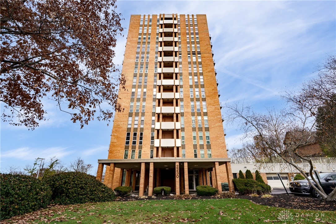 2230 South Patterson Boulevard, Unit 23 Kettering, OH 45409 - Photo 38 of 42