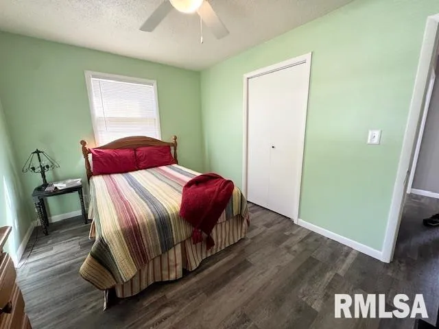 $162,900 | 2205 Melanie Lane, Marion, IL 62959