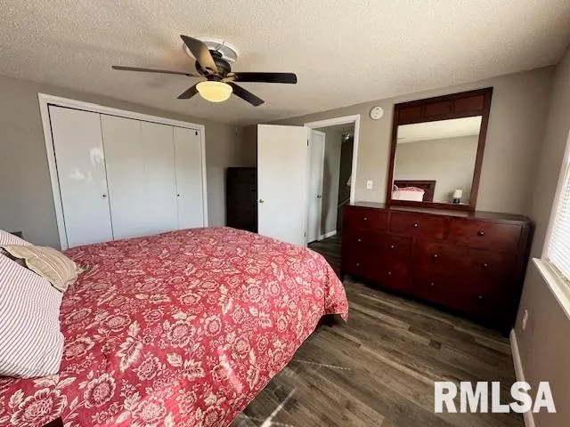 $162,900 | 2205 Melanie Lane, Marion, IL 62959