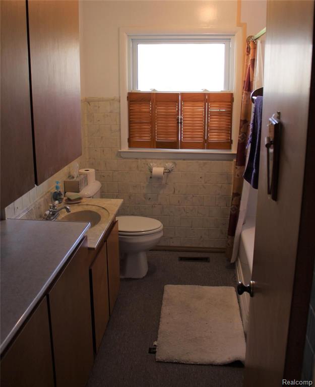 6229 Lucas Road Flint, MI 48506 - Photo 36 of 43