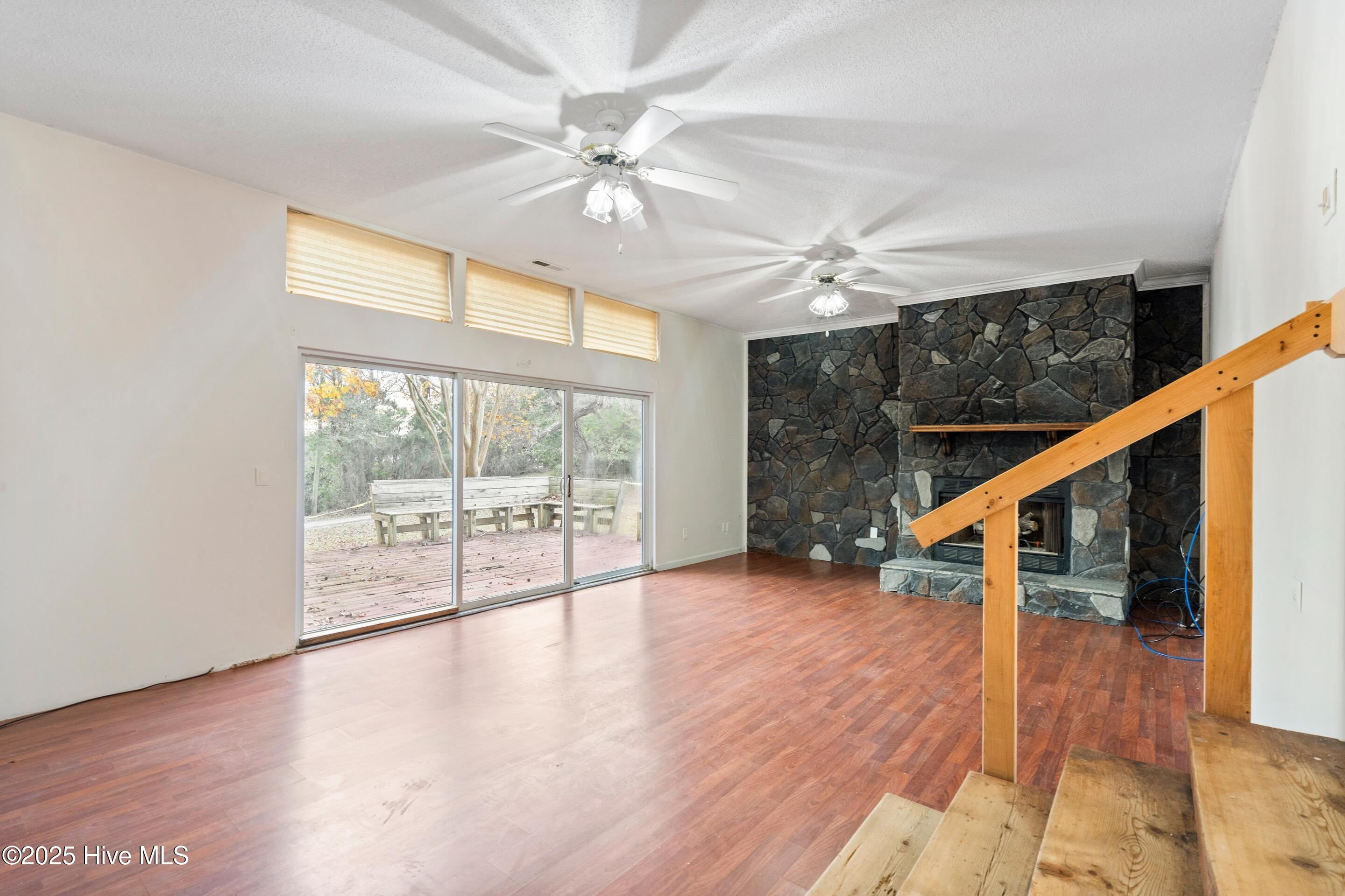 278 Batson Road Hampstead, NC 28443 - Photo 26 of 54 Family Room